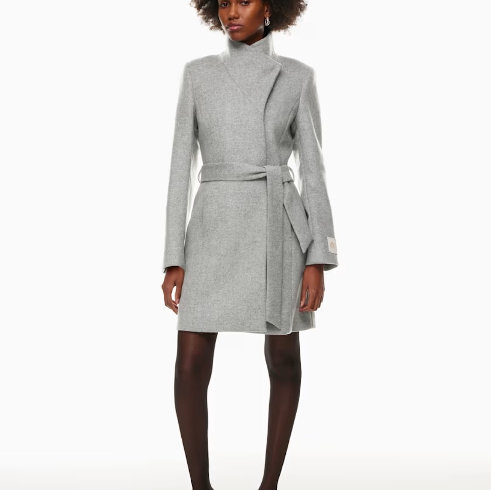 NWT Aritzia Babaton Connor Coat Size L